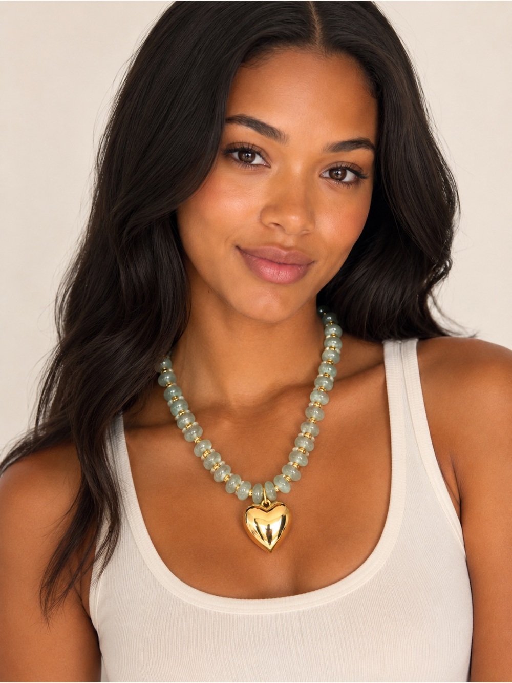 NWT Mint Green Beaded Necklace with Gold Heart Pendant‎ | Statement